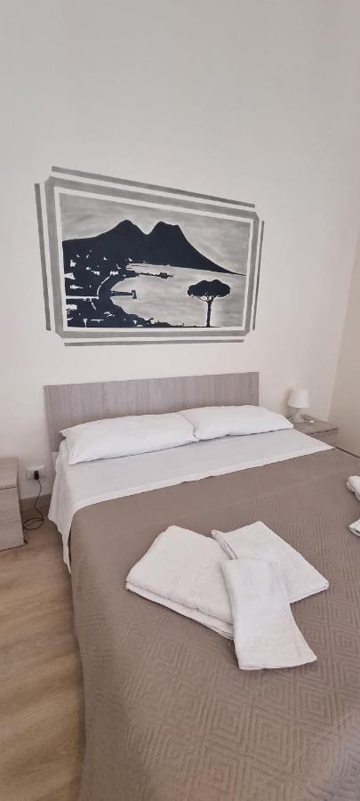 Hotel Keira House Napoli Zewnętrze zdjęcie