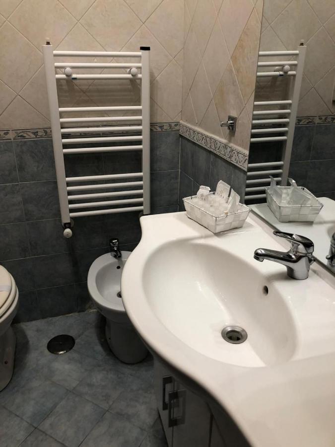 Hotel Keira House Napoli Zewnętrze zdjęcie